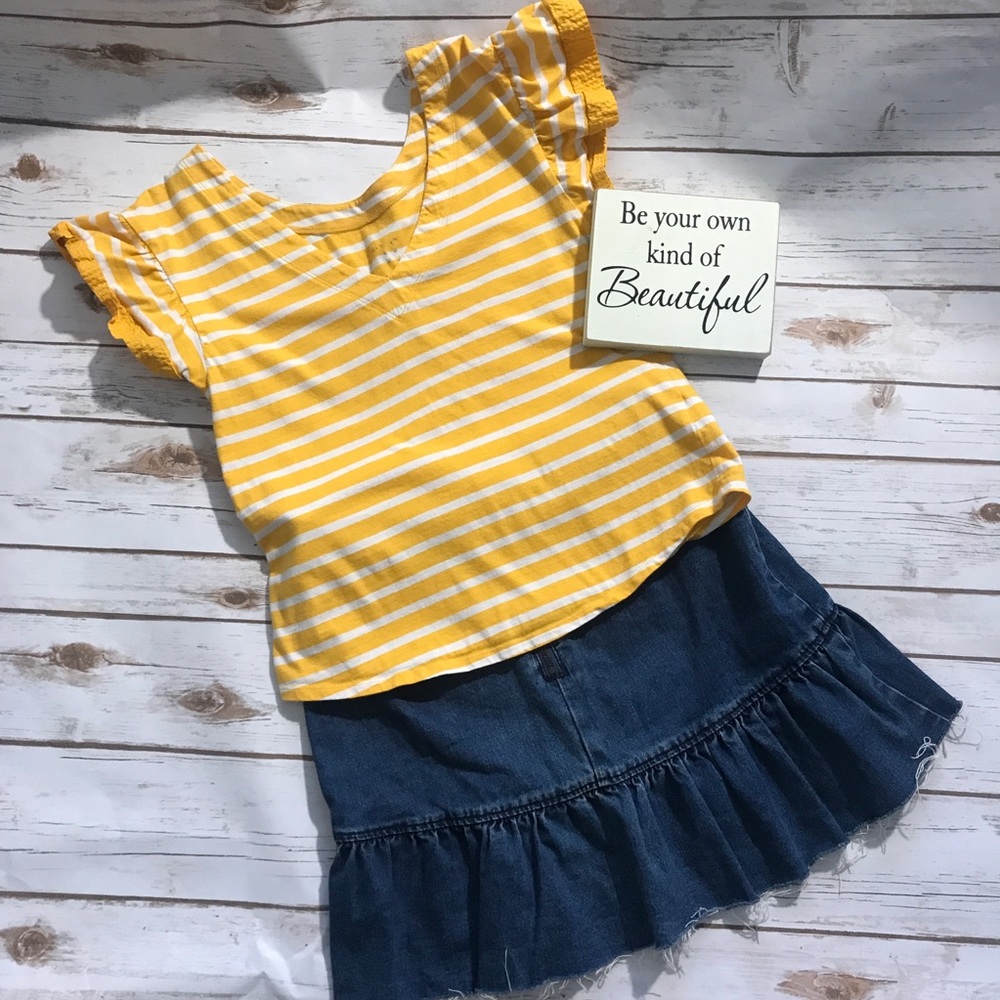 A New Day yellow/white stripe shirt. Size Small
